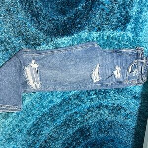 American eagle mom jeans